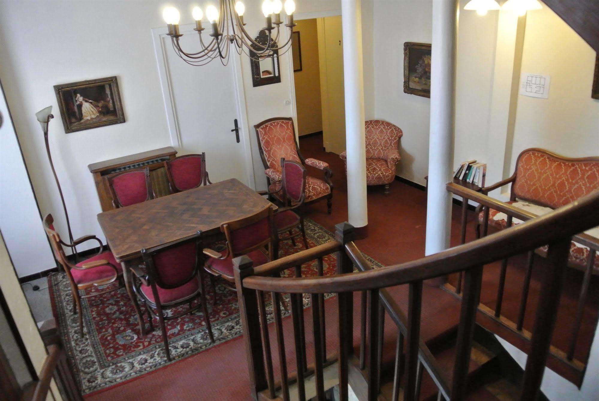 Castel Mistral Hotel 3*